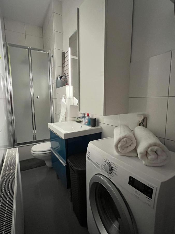 Sloneczny Apartament Centrum Poznania Klimatyzacja Wi-Fi Tv Zmywarka Pralka Piekarnik Esterno foto