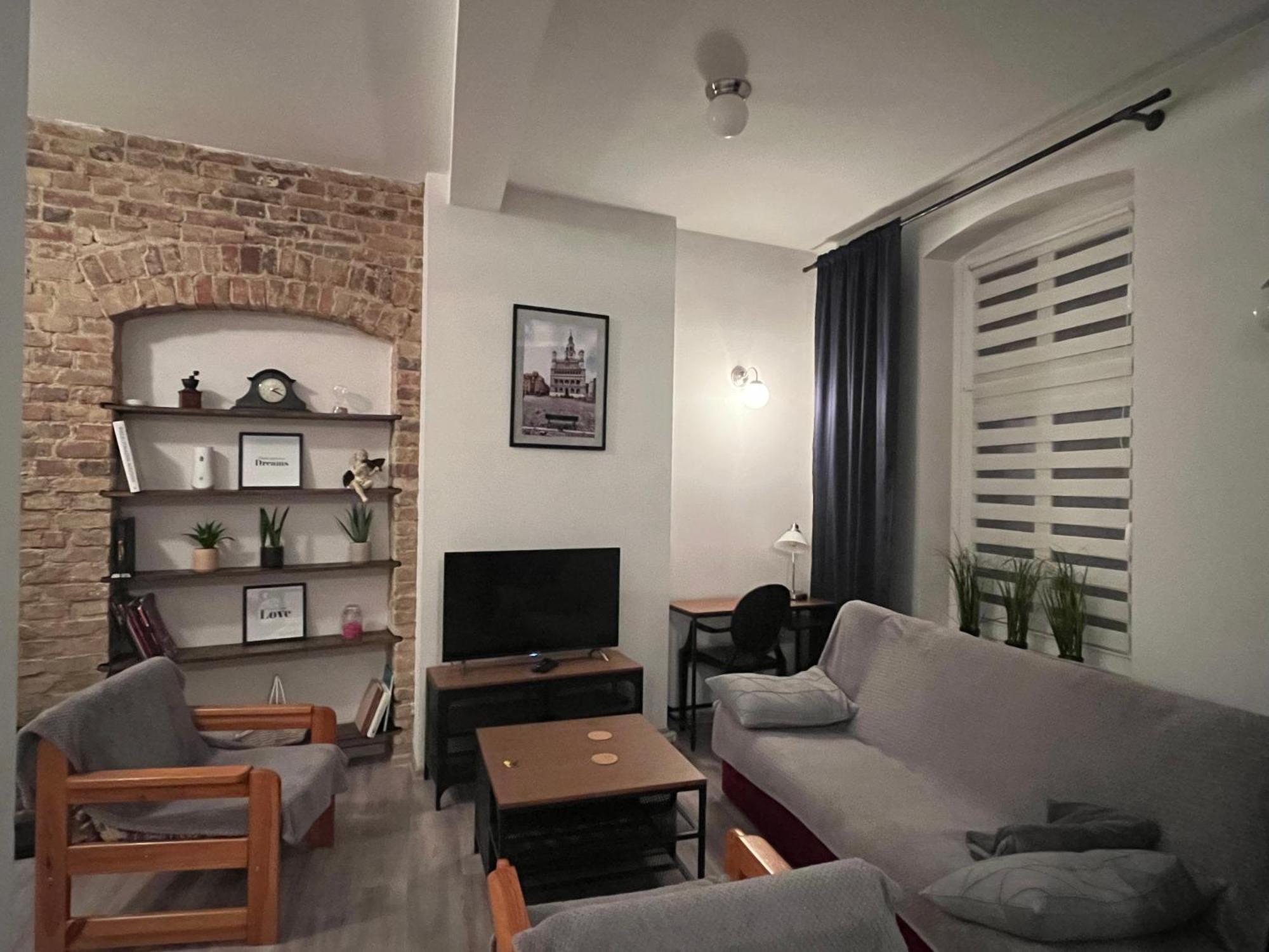 Sloneczny Apartament Centrum Poznania Klimatyzacja Wi-Fi Tv Zmywarka Pralka Piekarnik Esterno foto